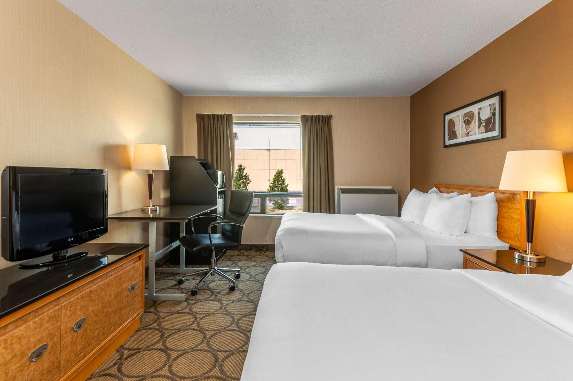 Comfort Inn Brandon Bagian luar foto